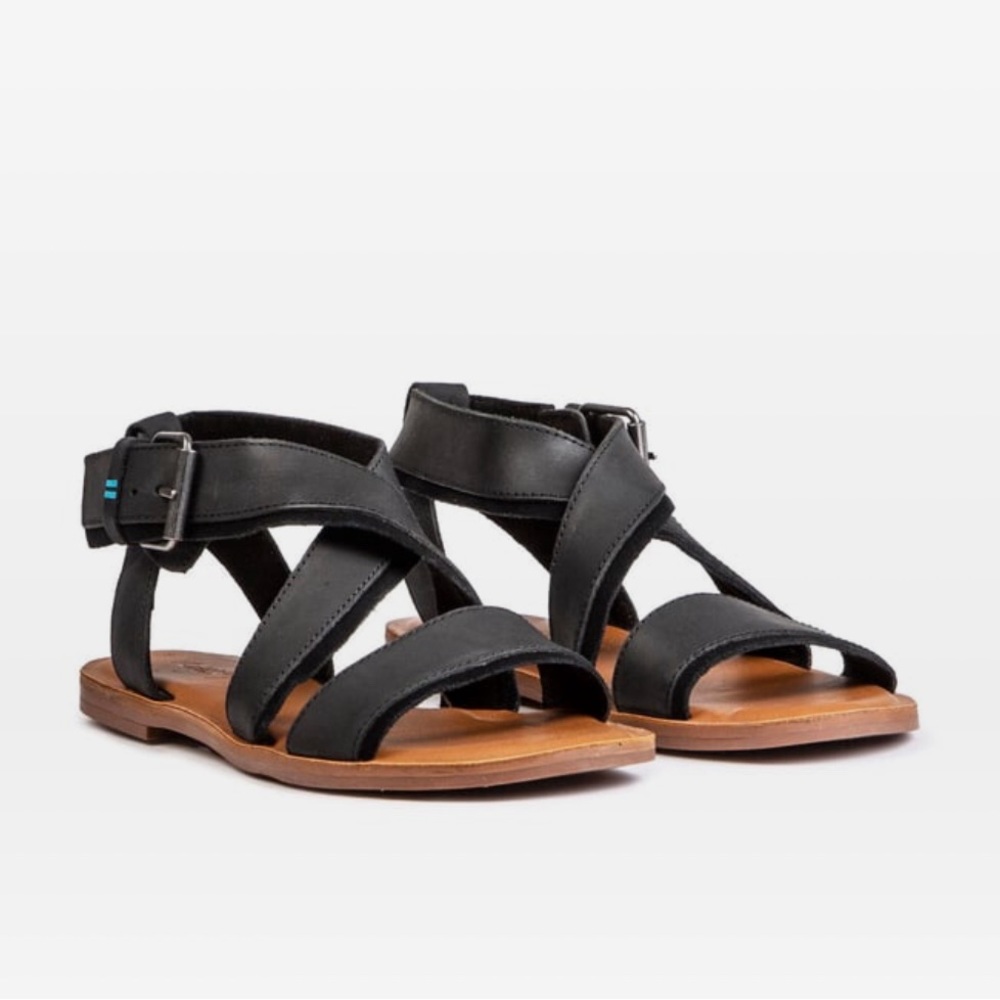 NWT TOMS Sidney Black Leather Sandals, 8